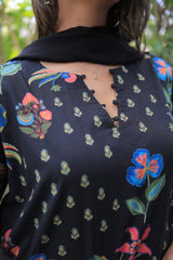 Black multi color printed farsi set