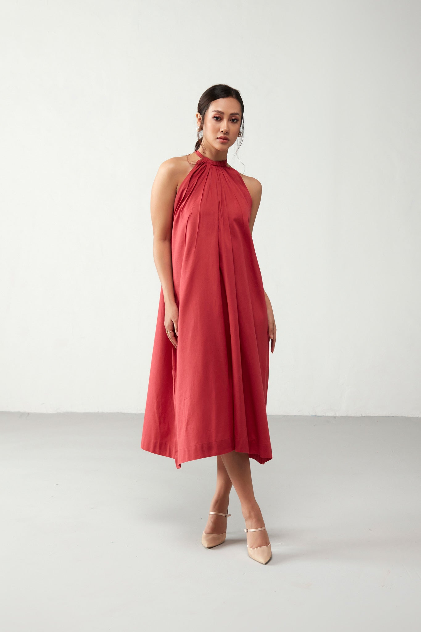 Red Neckline Tie up Cotton Dress