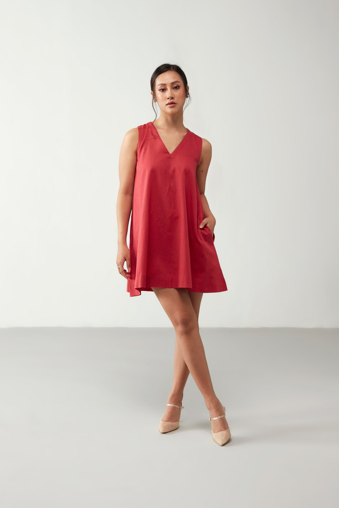 Red Antifit V Neckline Dress