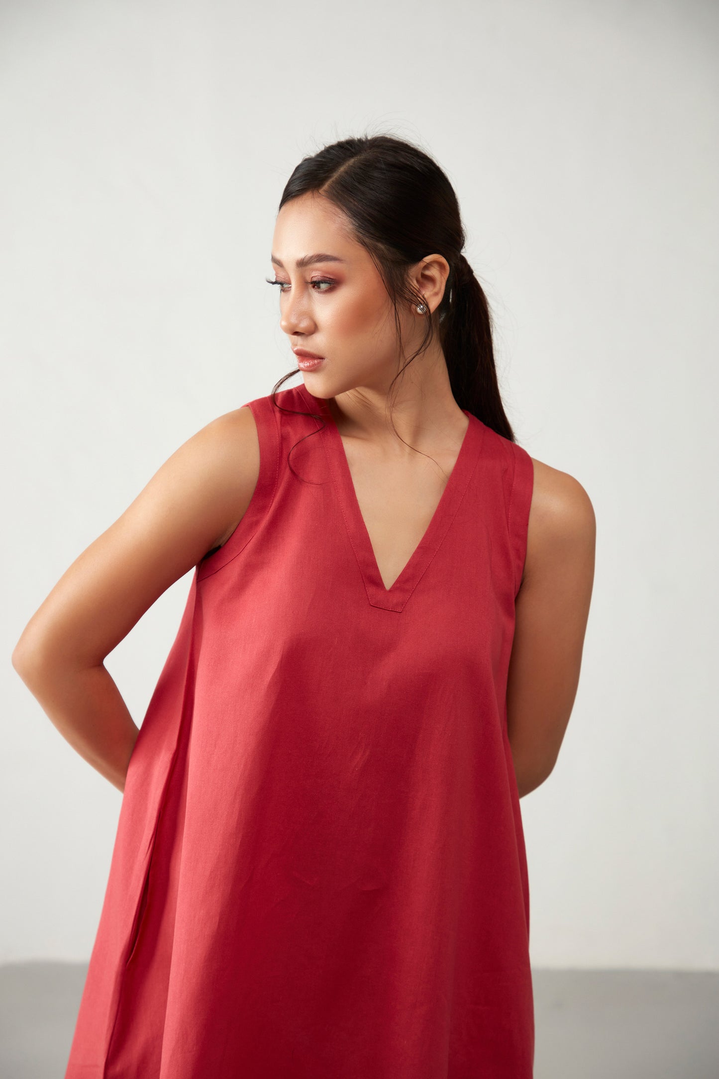 Red Antifit V Neckline Dress