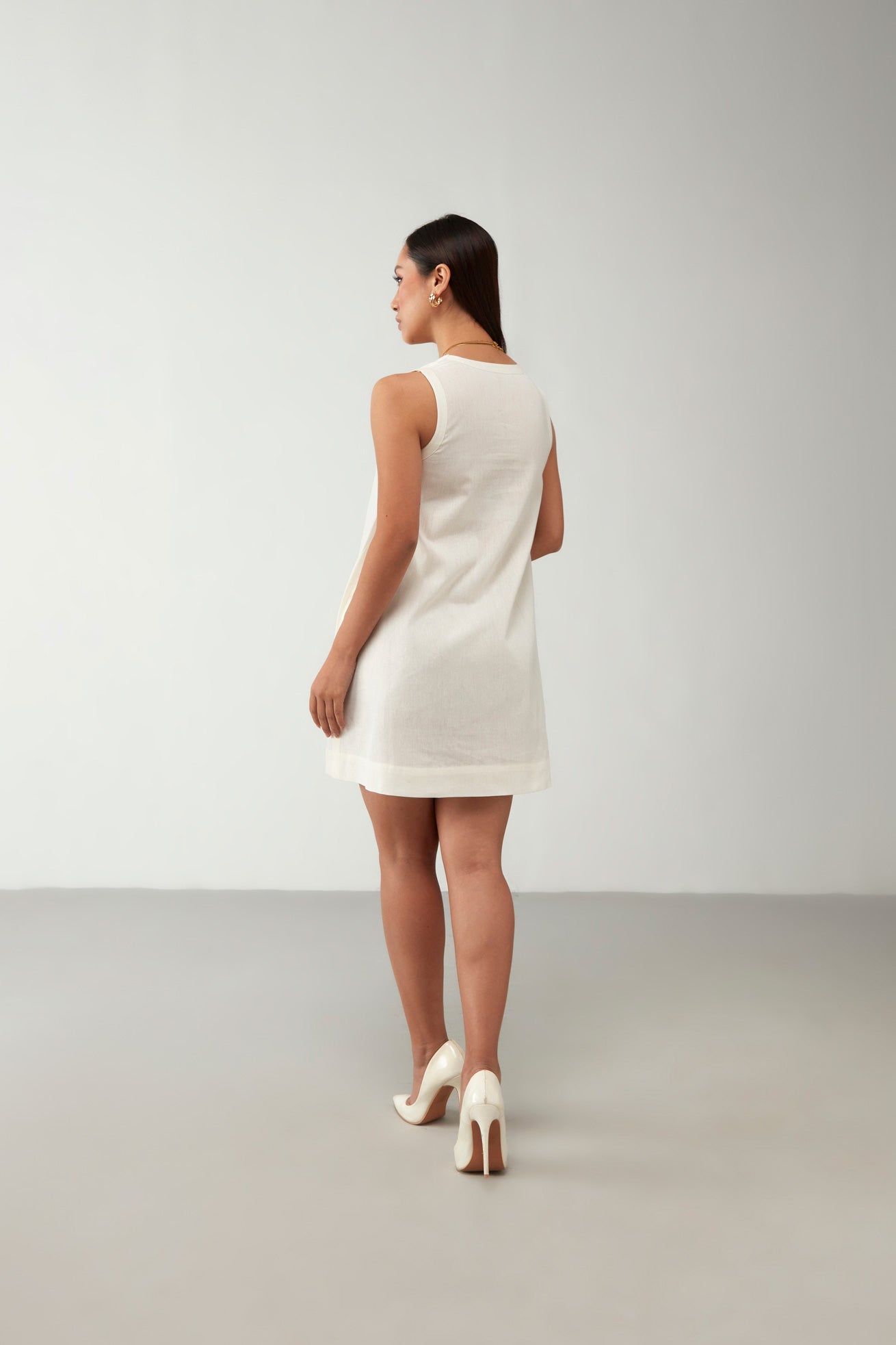 Offwhite Crise Anti Fit V Nackline Dress